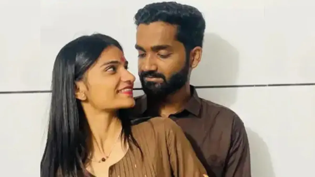 Surat Hotel Couple Suicide